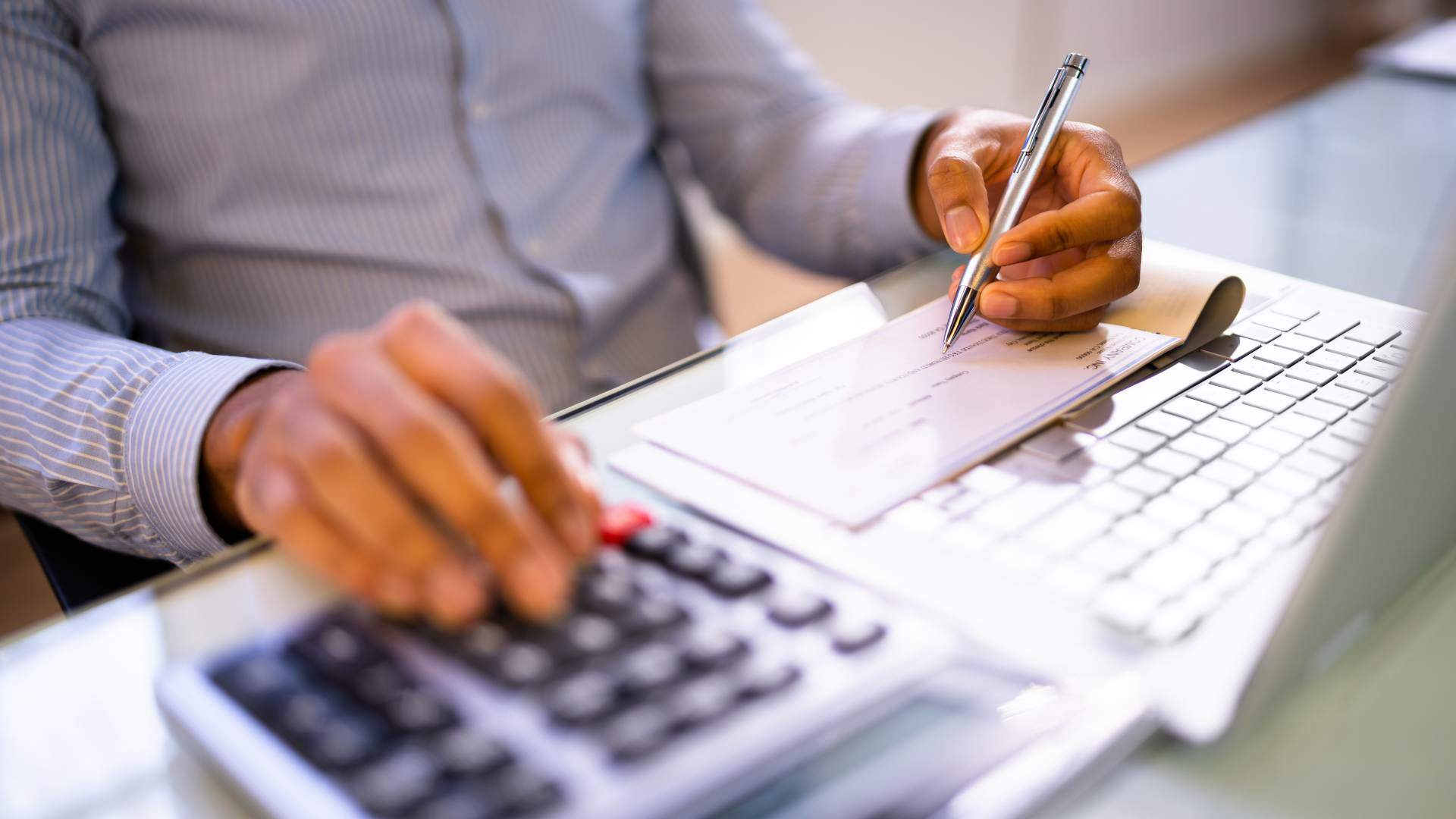 Payroll Services in Dubai UAE - FinFly